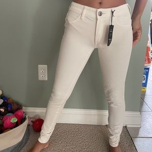 BRAND NEW CORDUROY PANTS